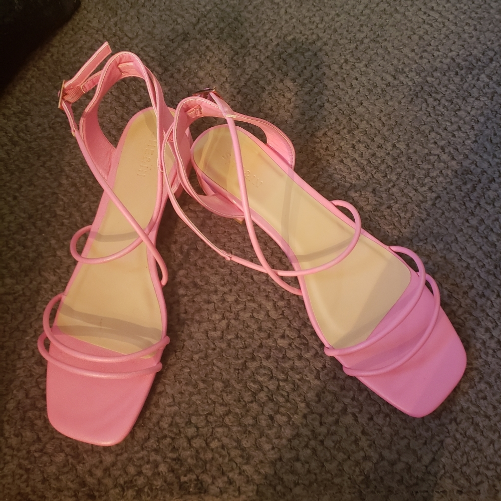 💥SOLD💥Shein Sandals